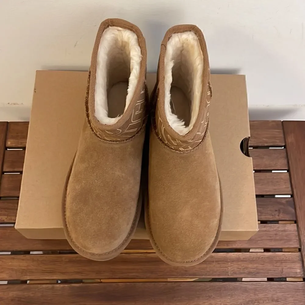 UGG Classic Mini II UGG Graphic Boots Chestnut USA Women Size 6/UK 4/EU 37